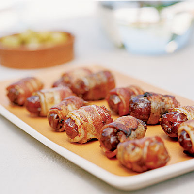 bacon-dates