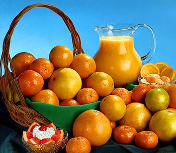 orange fresh fruits